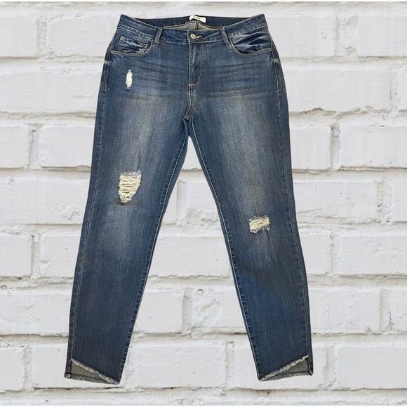 Kensie Denim - Women's Kensie Disrtressed Fray Cropped Skinny Jeans Size 10/30